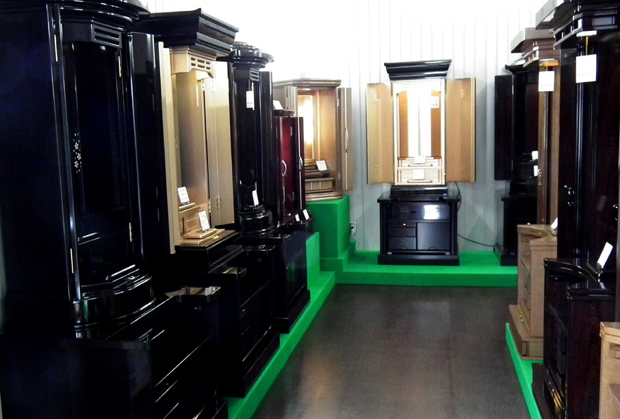 (株)ユウブツダンショールーム家具